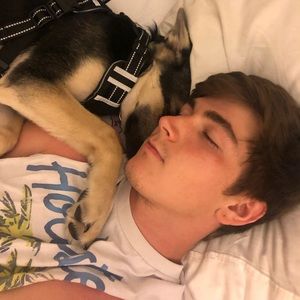 Meet your Posher, Bobby